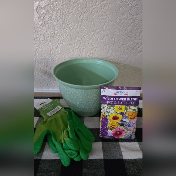 Other - Gardening Set with Pot, Gloves, and Seeds